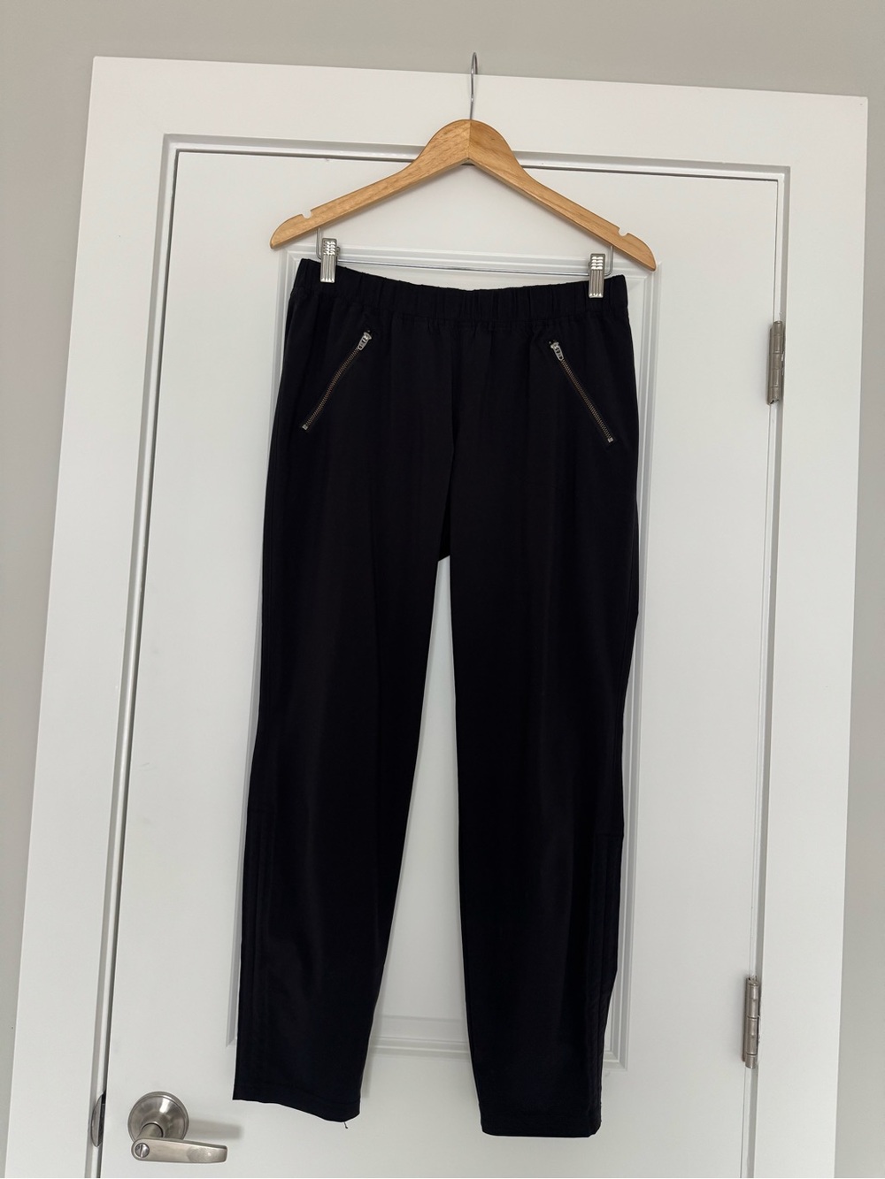 Athleta Black Zip-Pocket Joggers